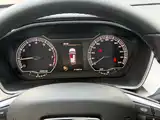 Фото 9 - Geely Coolray