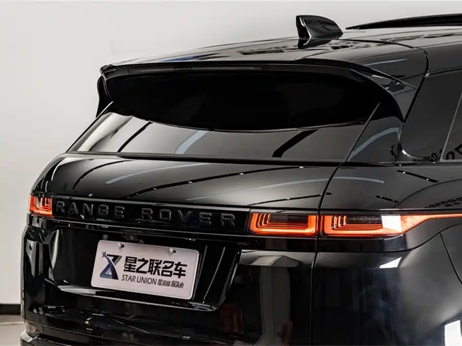 Land Rover Range Rover Evoque 2023 Range Rover Evoque L 249PS Premium Luxury Edition фото 9