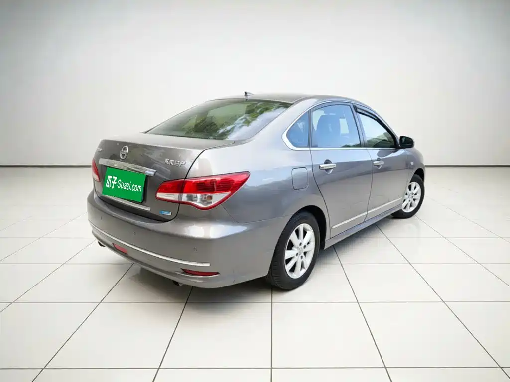 Фото 4 - Nissan Sylphy