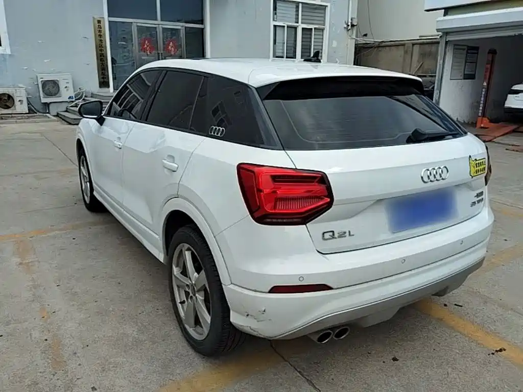 Audi Q2L 2019 2018 35 TFSI Fashion Elegance China VI
