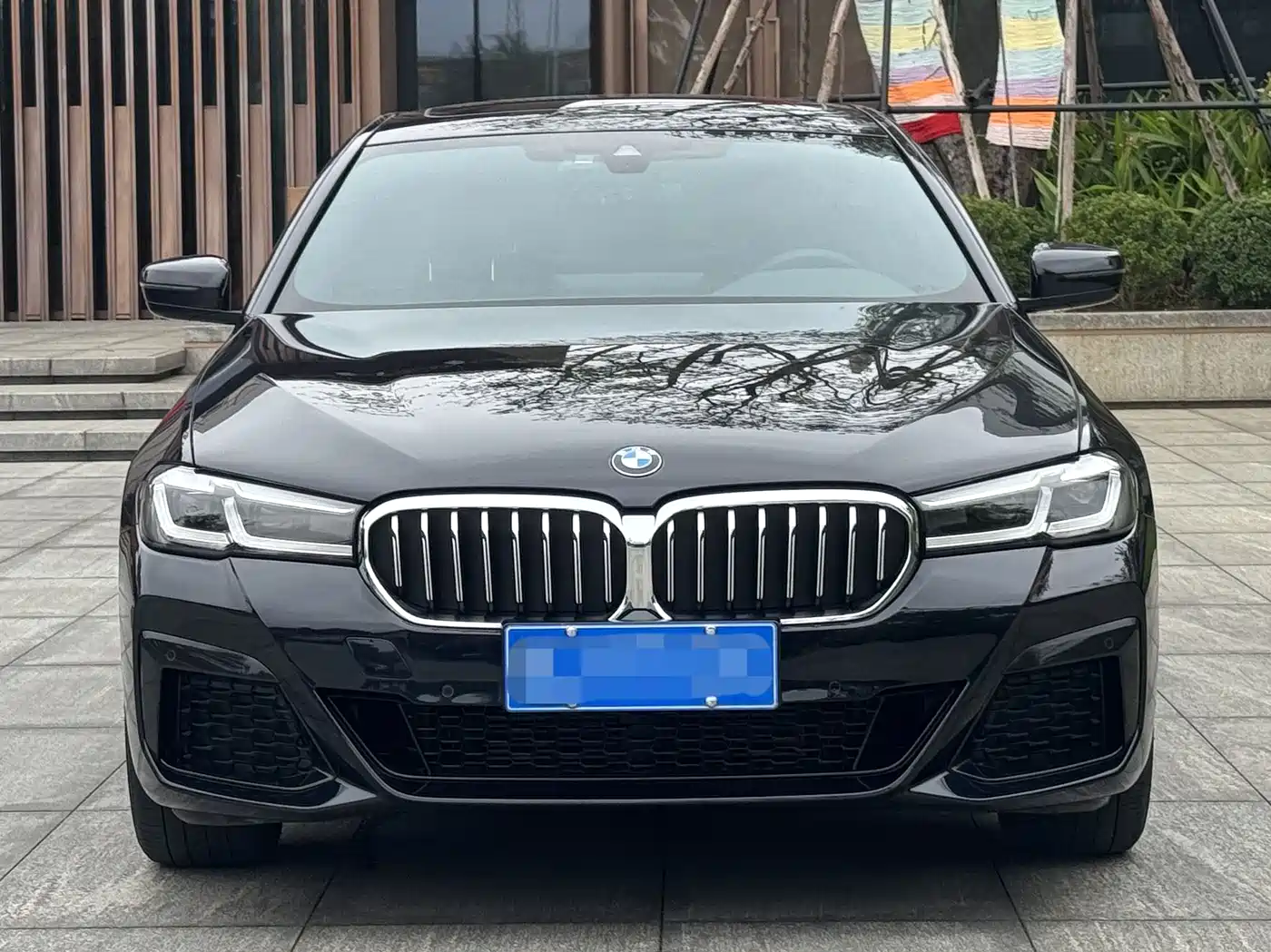 BMW 5 Series 2022 Model Second Facelift 525Li M Sport Package фото 3