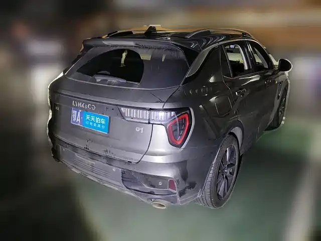 Lynk & Co 01 2021 2.0TD 2WD Pro — фото 2