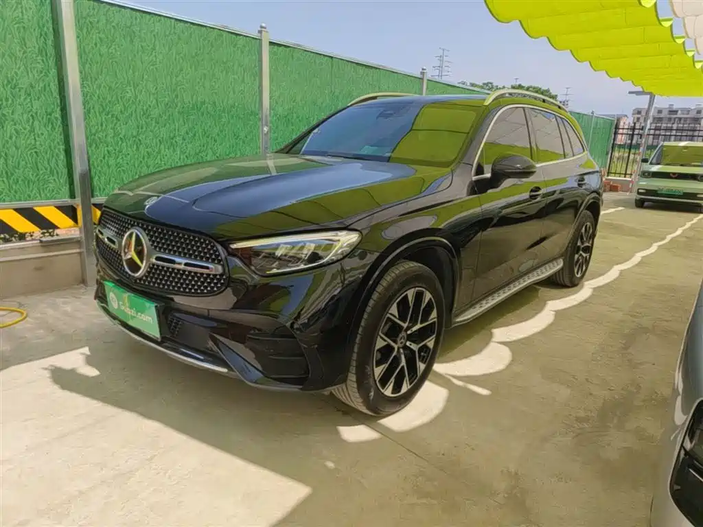 Mercedes-Benz GLC 2023 Facelift GLC 260 L 4MATIC Sport 5-Seater