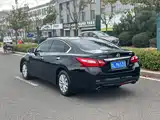 Photo 7 - Nissan Teana