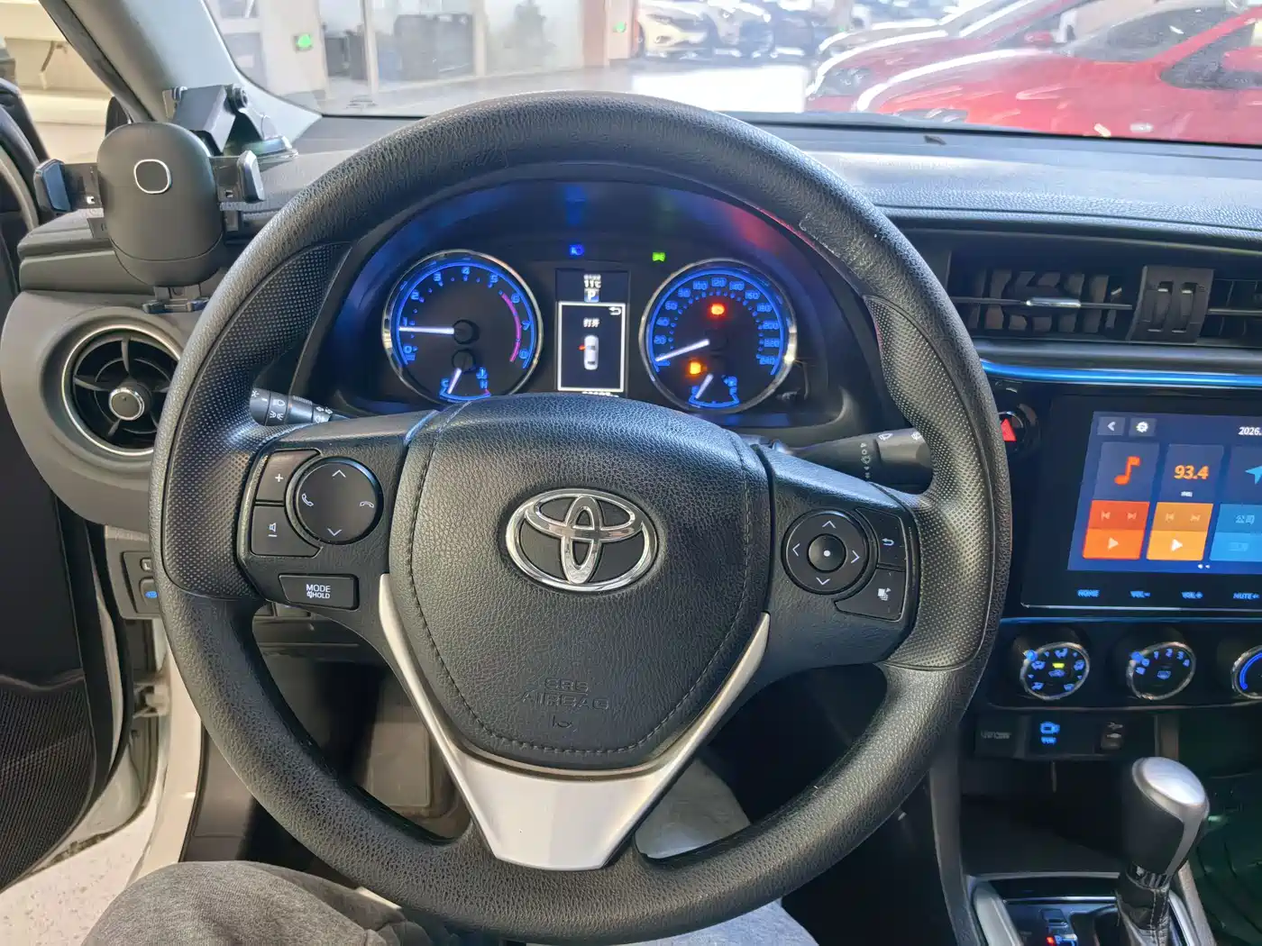 Toyota Levin 2018 185T CVT Premium Edition China V фото 9