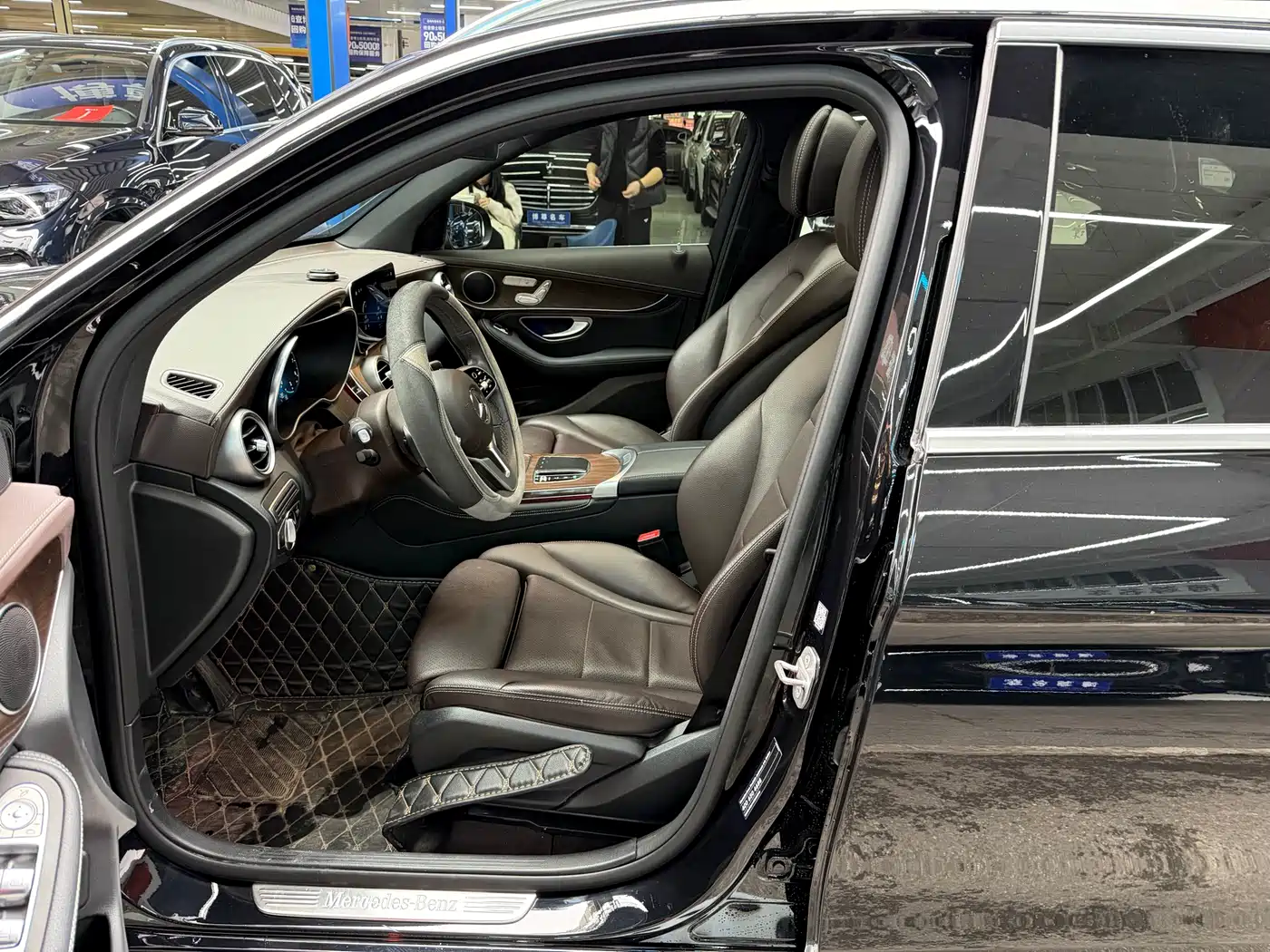 Mercedes-Benz GLC 2020 GLC 300 L 4MATIC Dynamic фото 6