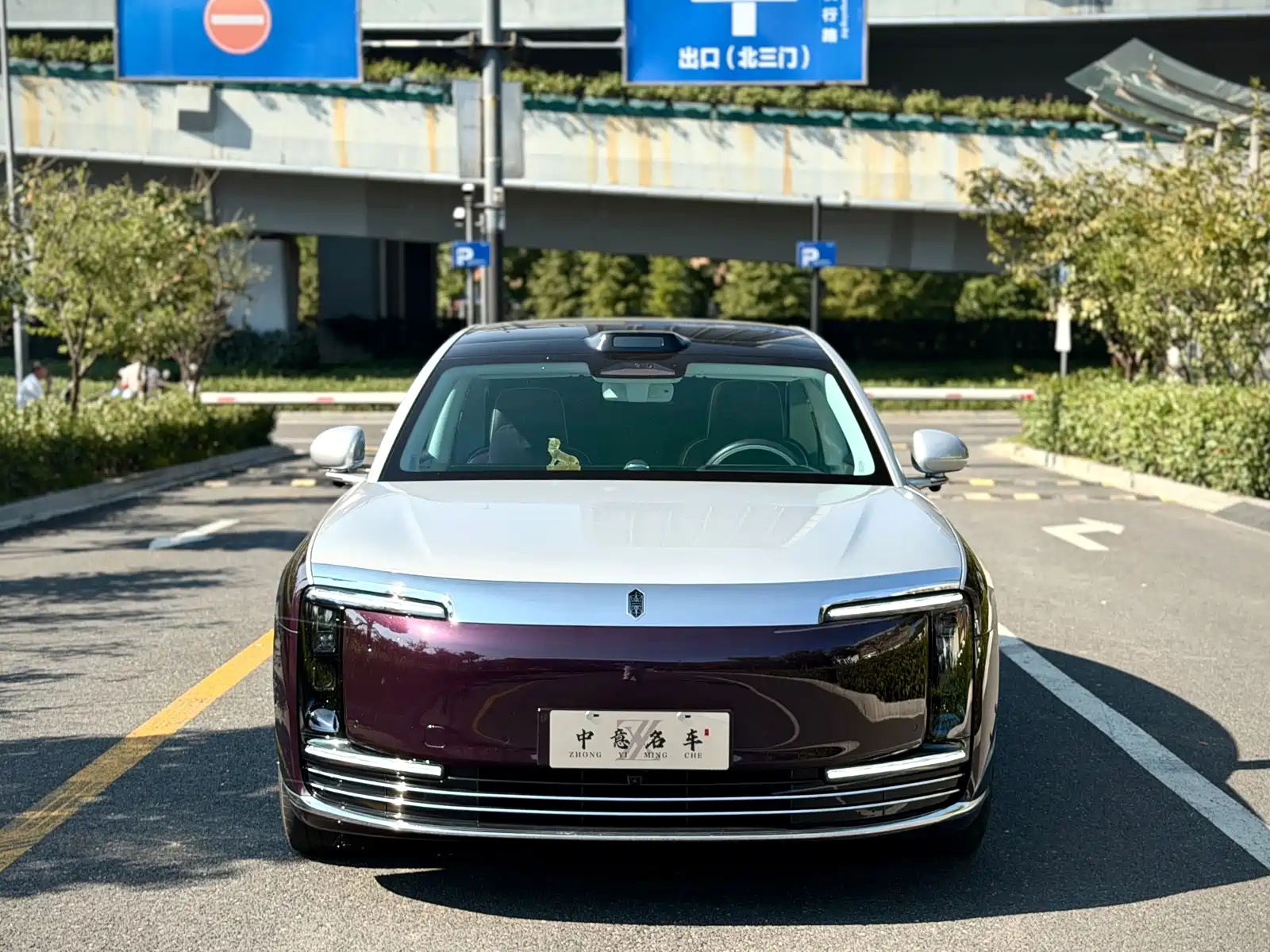 Photo 2 - Zunjie S800