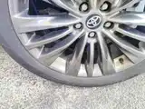 Photo 7 - Toyota Highlander