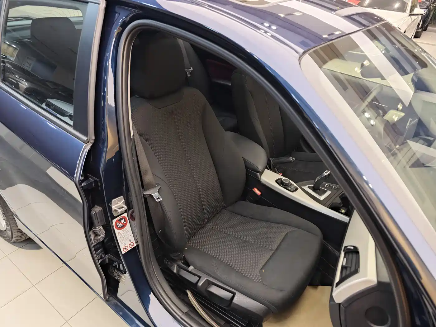 BMW 1 Series (Import) 2013 Facelift 116i Leading Model фото 32