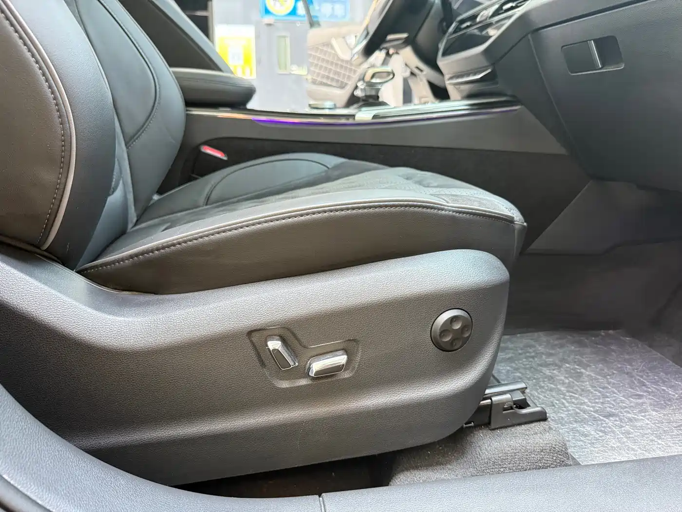 Hongqi HS5 2020 2019 2.0T Smart Connect Enjoy Edition