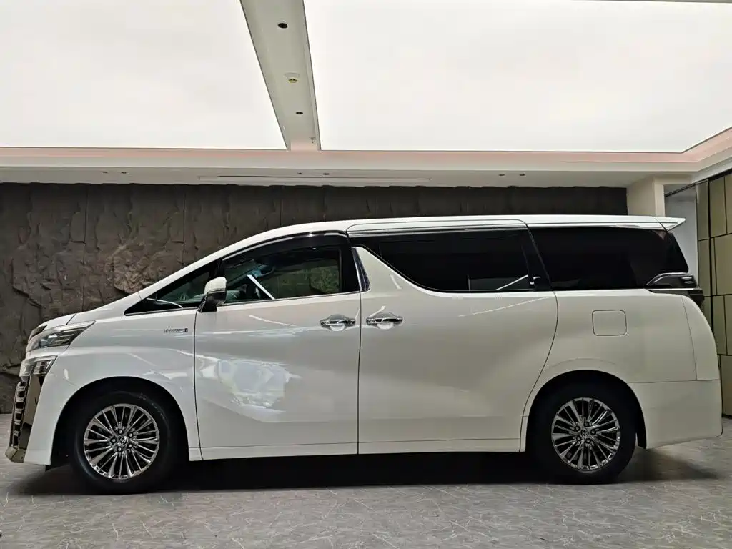 Toyota Vellfire 2020 2020 Twin Engine 2.5L HV Premium Edition
