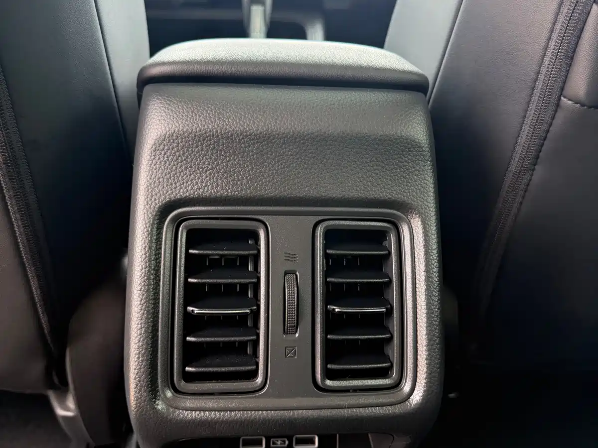 Honda Vezel 2023 2023 1.5L CVT Pioneer Edition