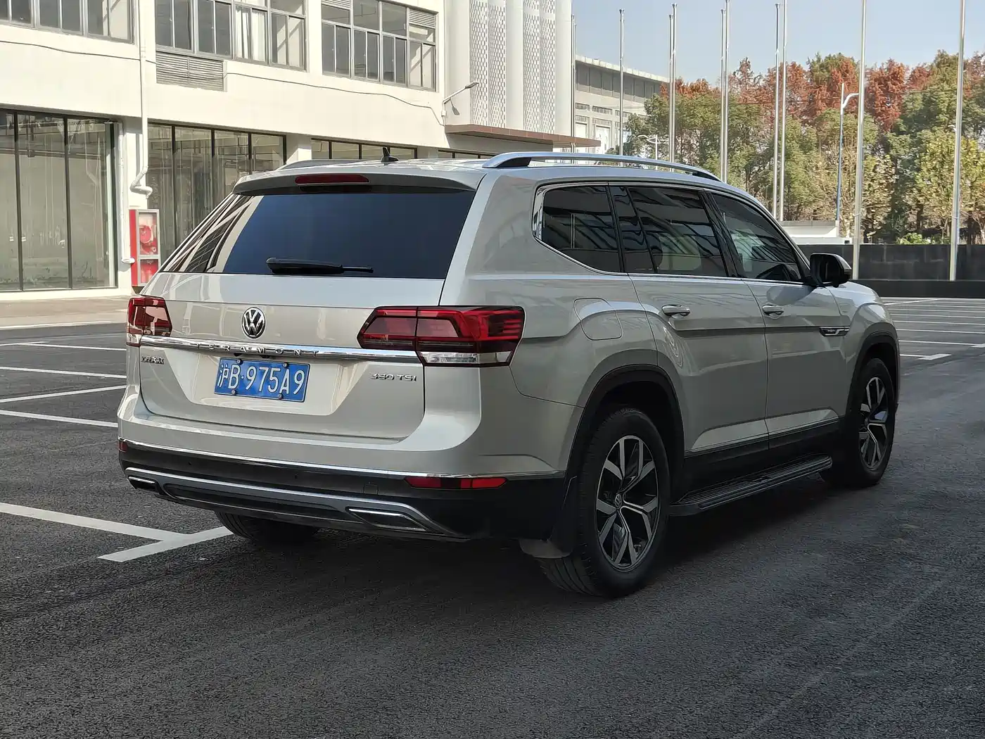 Volkswagen Teramont 2020 380TSI 4WD Luxury Edition China VI фото 6