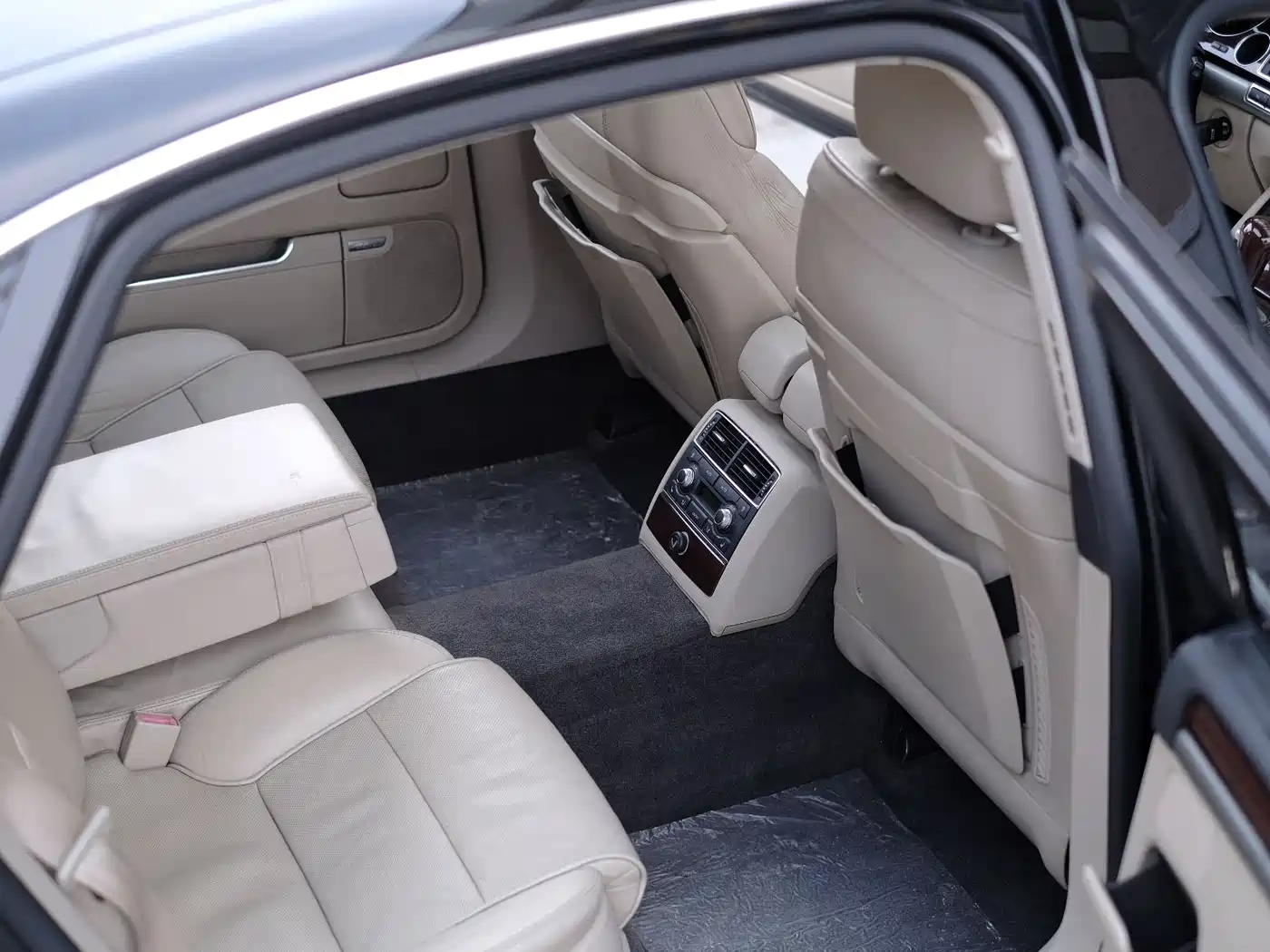 Audi A8 2008 A8L 3.2 FSI Luxury фото 47