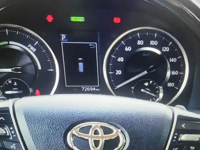 Toyota Vellfire 2023 Crown Hybrid 2.5L HV Premium — фото 4