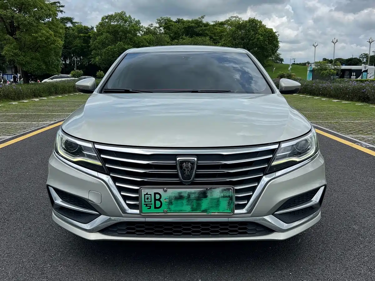 Roewe i6 New Energy 2019 2017 45T Hybrid Connected Smart Enjoyment Edition