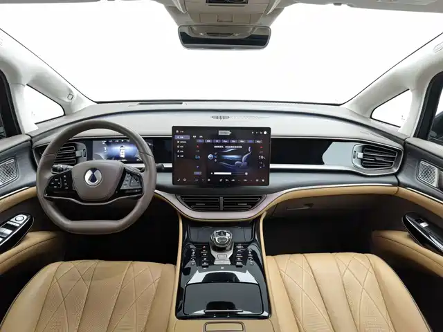 Denza D9 2022 DM-i 970 AWD Flagship — фото 5
