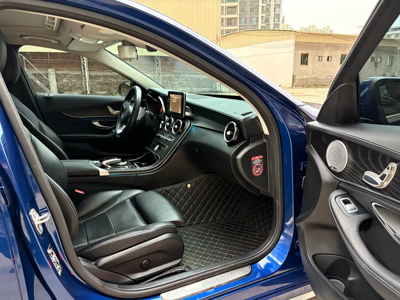Mercedes-Benz C-Class 2017 Facelift C 180 L Fashion Sport Edition фото 17