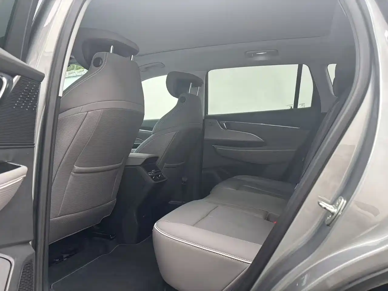 Buick E5 2023 Premium Standard Range Edition фото 8