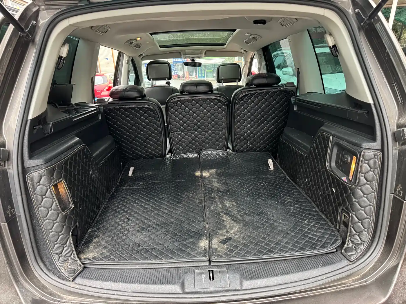 Volkswagen Sharan 2016 380TSI Comfort 7-seater фото 11