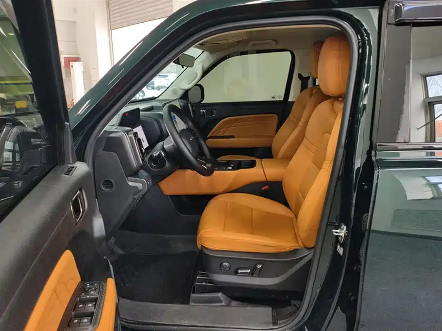 Haval Meng Long NEV 2023 Hi4 102 Explorer Edition фото 9