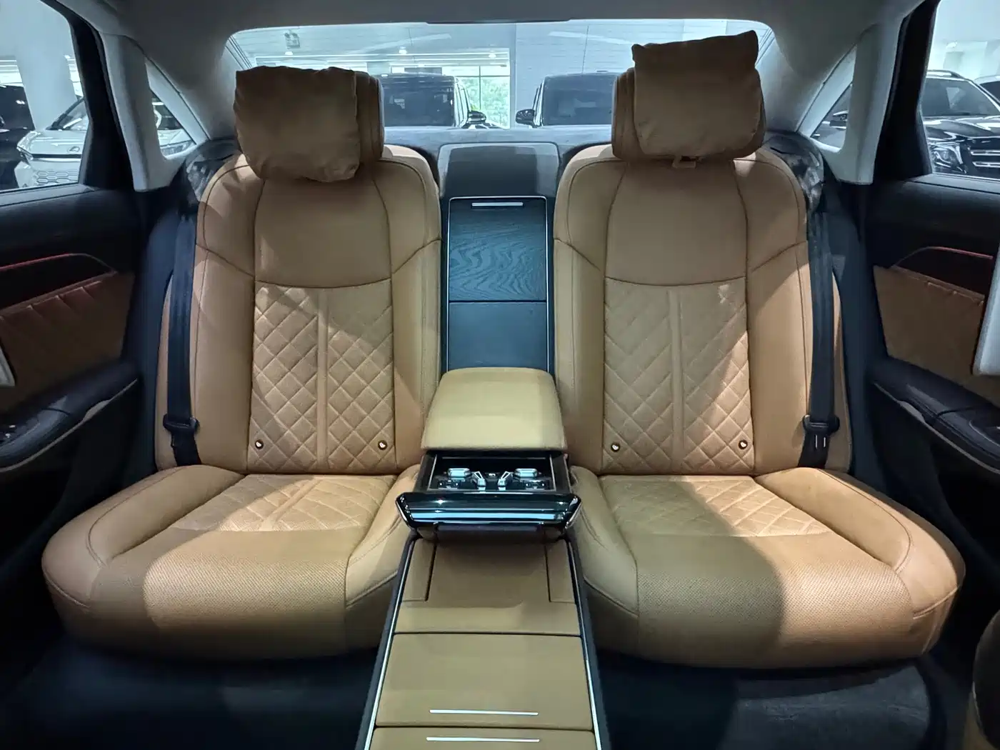 Audi A8 2025 2025 A8L Horch Founder Edition 55TFSI