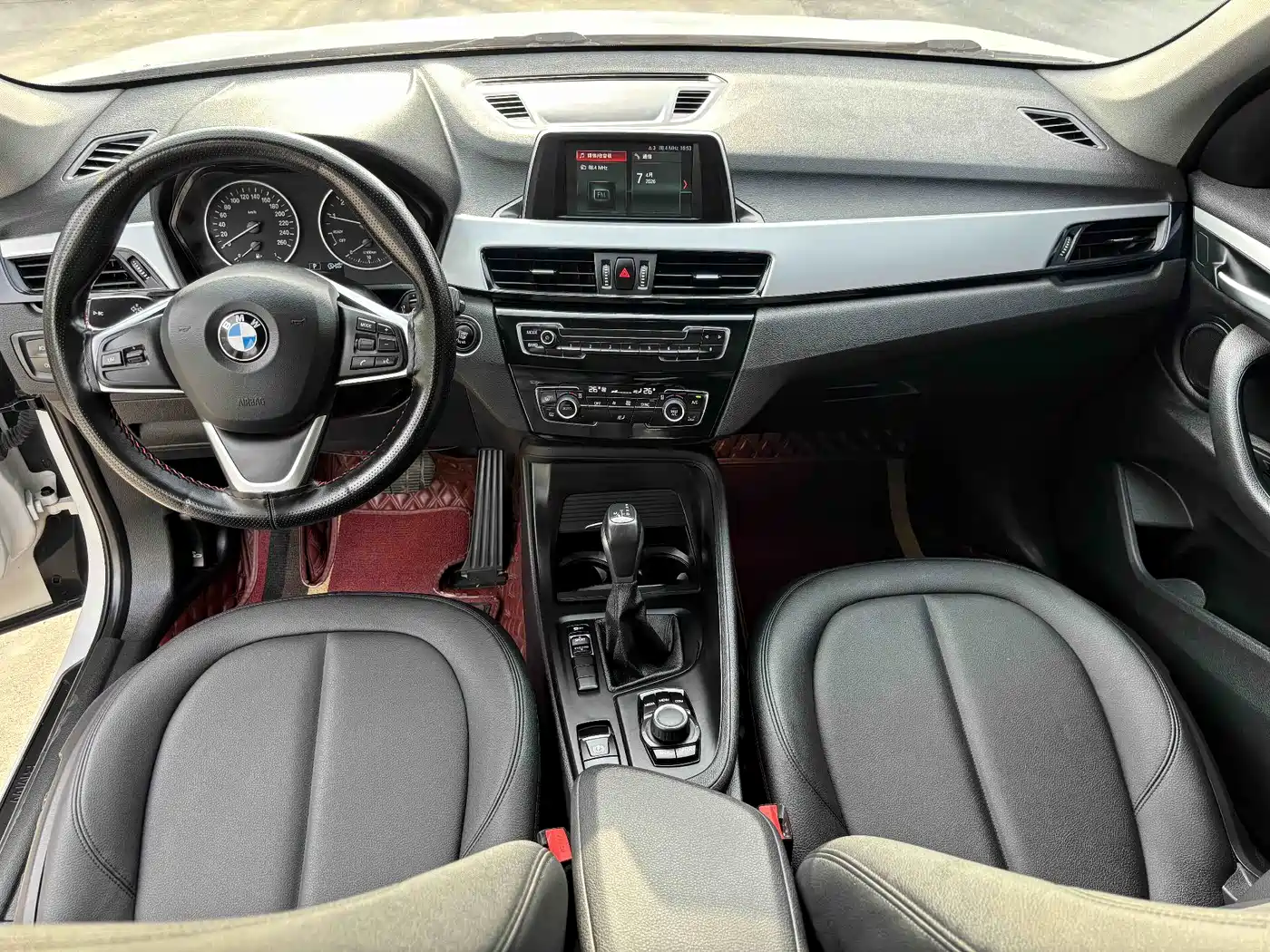 BMW X1 2018 sDrive18Li Fashion Model фото 8