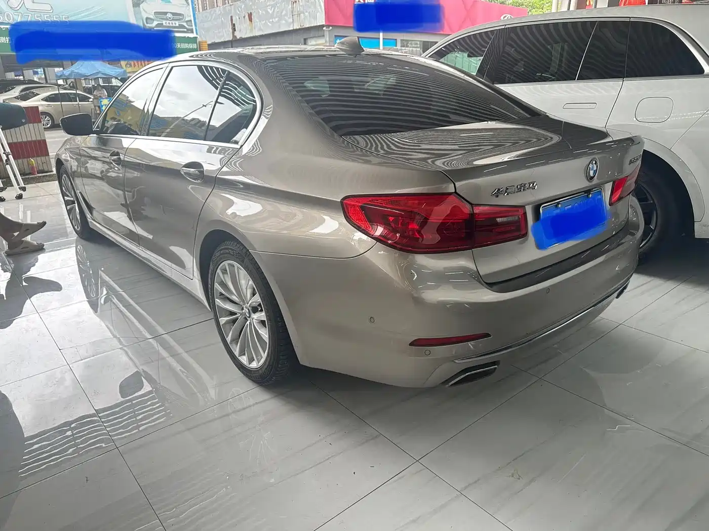 Фото 6 - BMW 5 Series