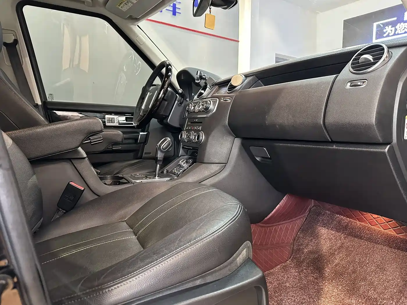 Land Rover Discovery 2010 2010 4.0 V6 HSE Petrol