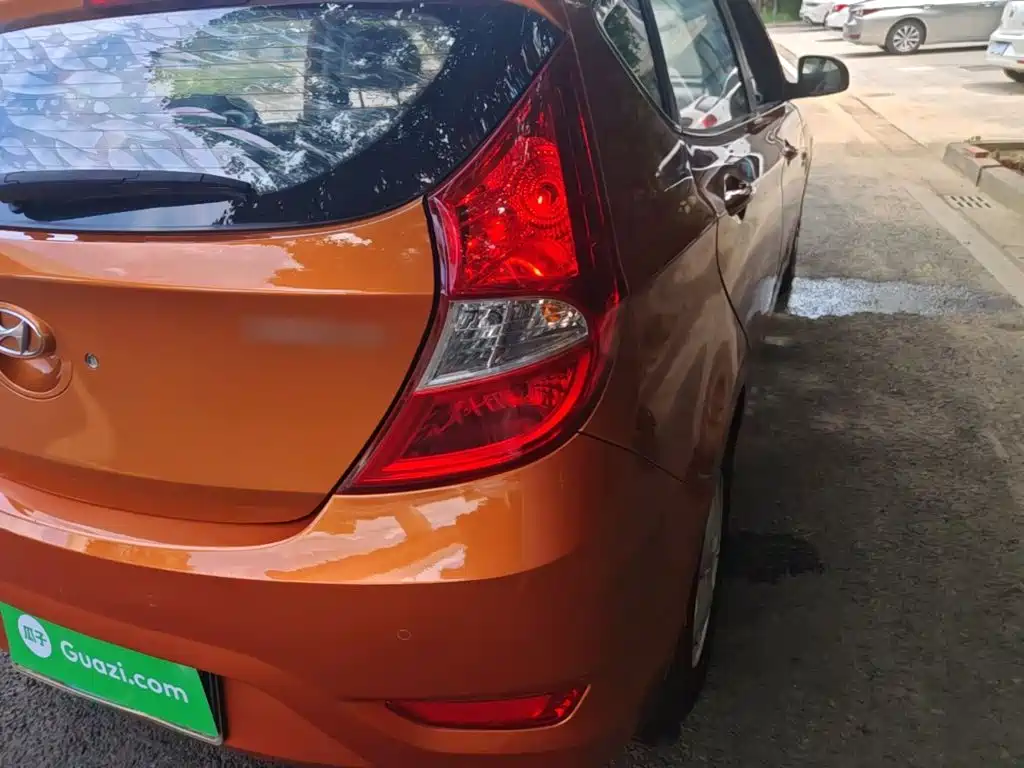 Hyundai Reina 2016 2014 Model 1.4L Automatic GLX