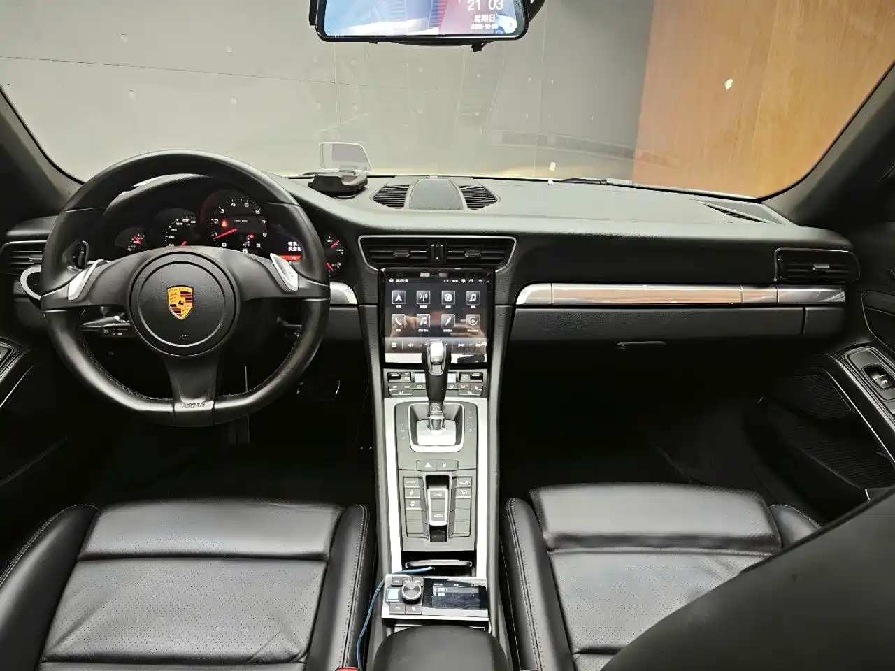 Photo 11 - Porsche 911