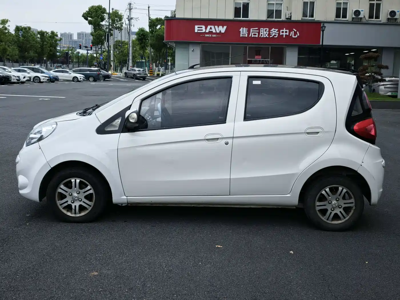 JMCG New Energy JMC E200L 2018 2016 E200 Standard