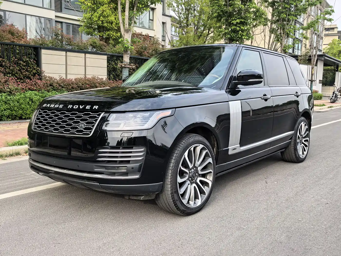 Land Rover Range Rover 2019 5.0 SC V8 Prestige Genesis Extended Edition