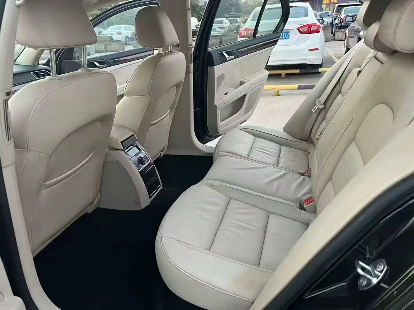 Škoda Superb 2013 1.8TSI Automatic Elite Edition фото 5