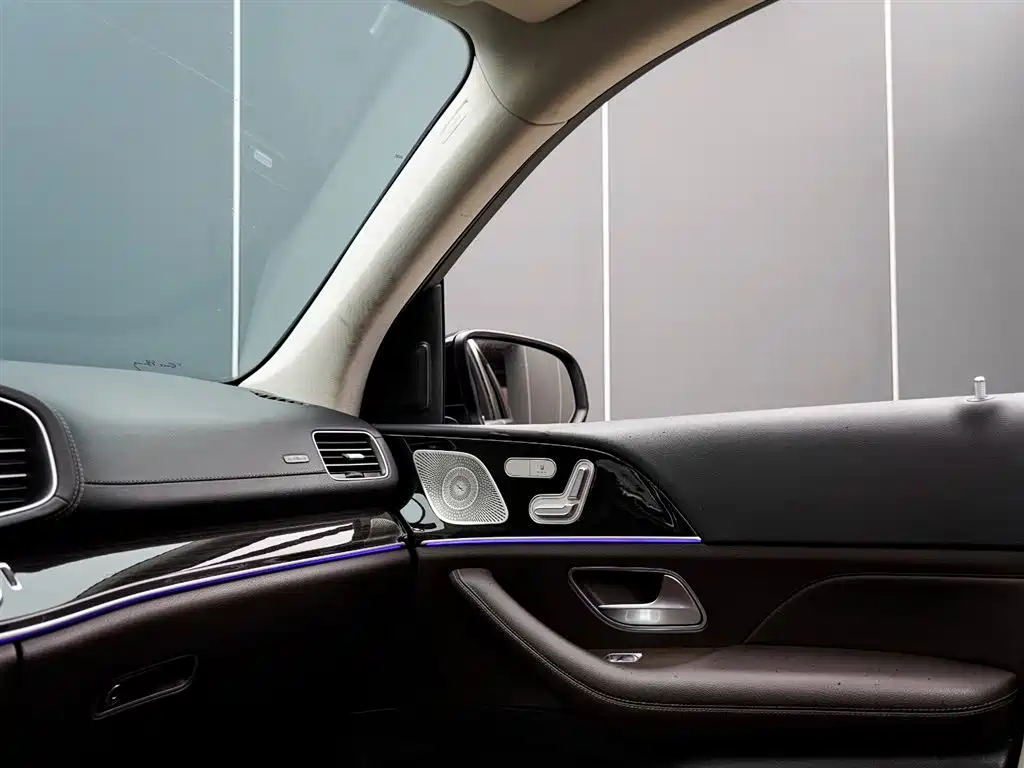Mercedes-Benz GLE 2021 GLE 350 4MATIC Fashion фото 18