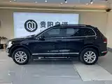 Фото 3 - Volkswagen Touareg