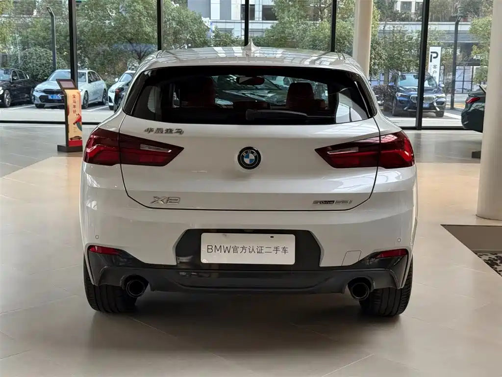 BMW X2 2023 sDrive25i M Sport Shadow Edition фото 16