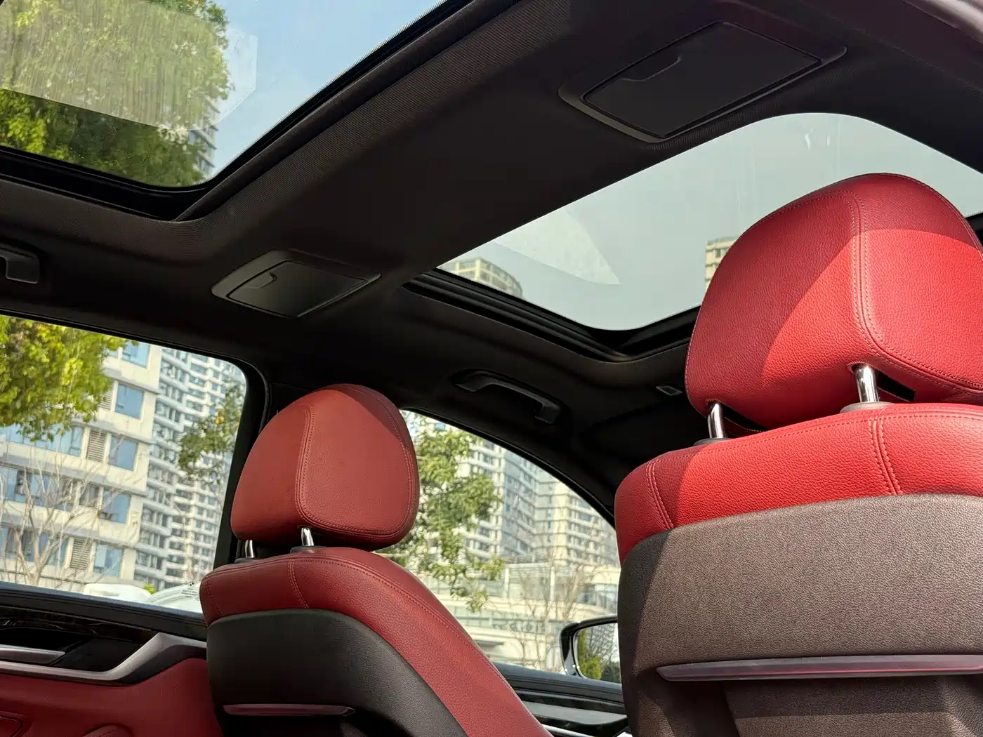 BMW 5 Series 2019 530Li Leading M Sport Package фото 13