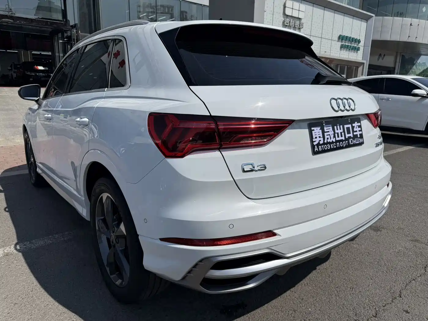 Audi Q3 2022 35 TFSI Fashion Dynamic фото 4