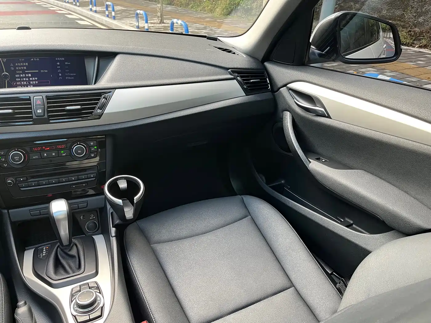 BMW X1 (Import) 2013 2012 sDrive18i Luxury