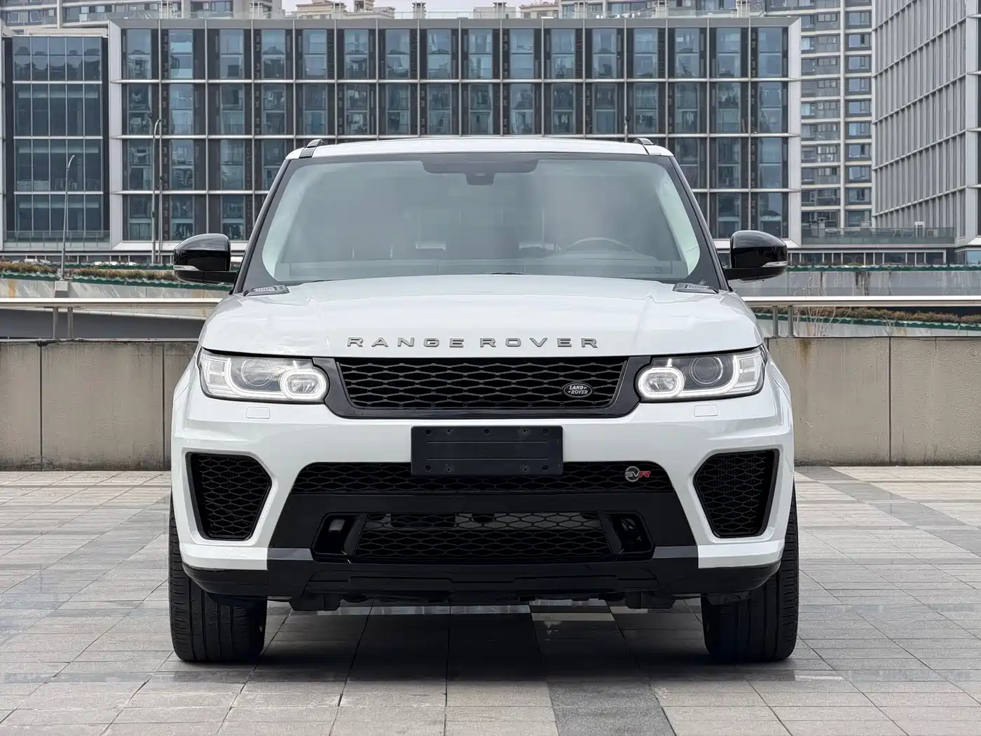 Land Rover Range Rover Sport 2016 Model 3.0 SC V6 HSE DYNAMIC фото 2