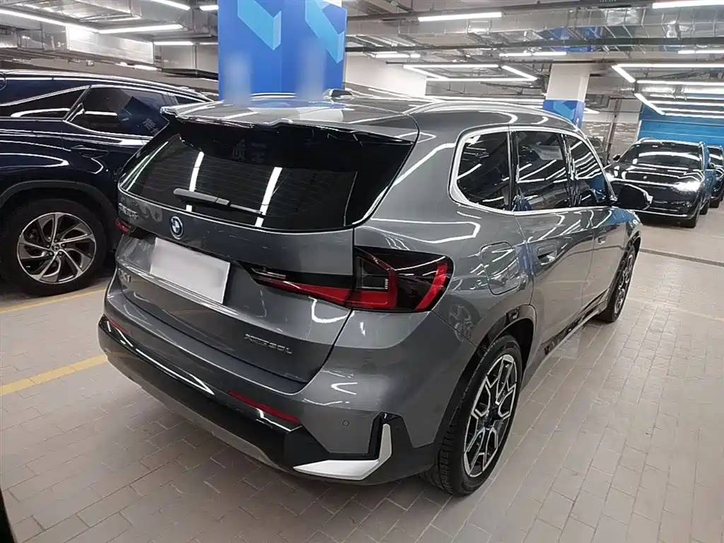 BMW iX1 2023 xDrive30L X Design Package фото 7