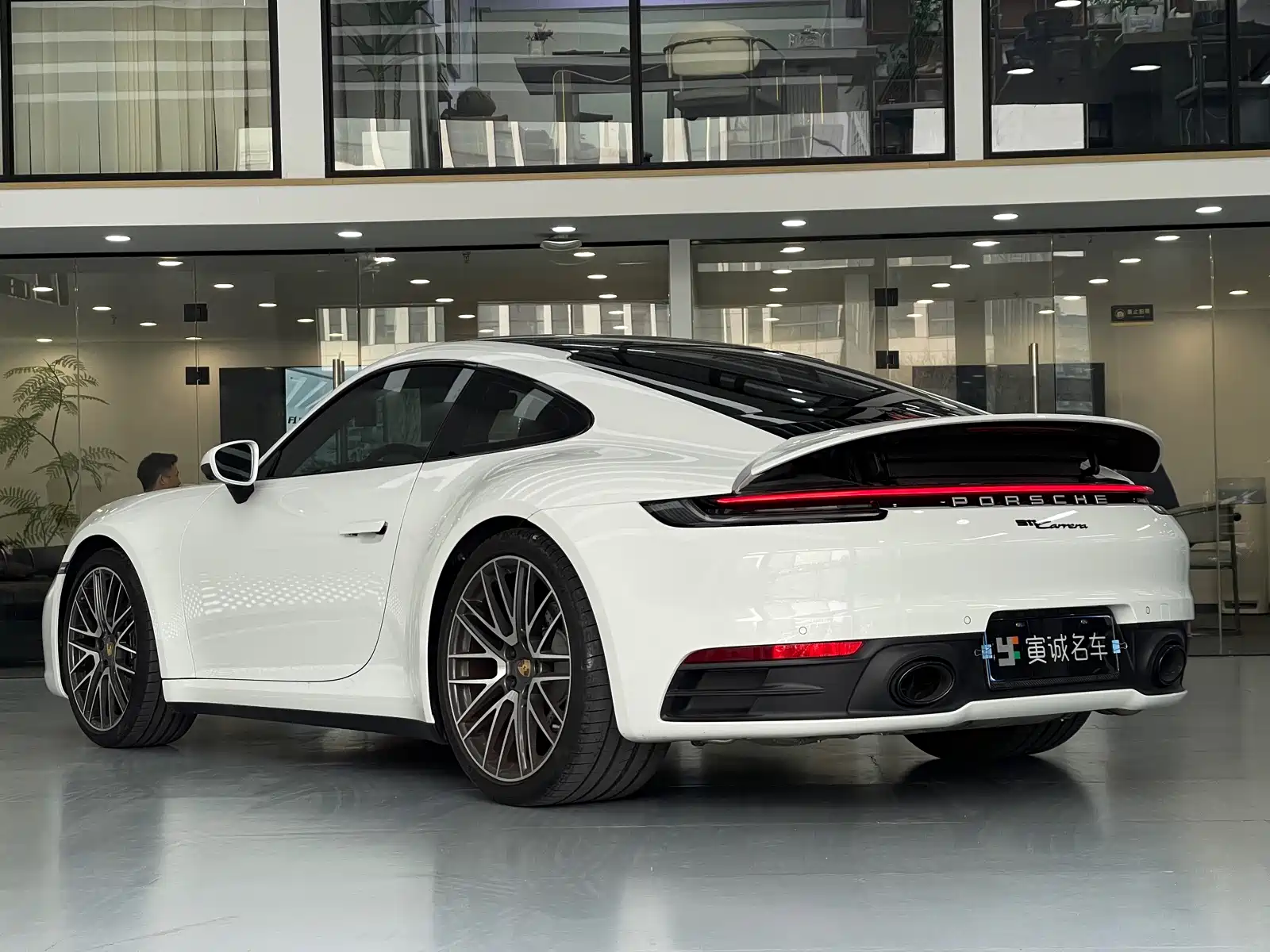 Фото 7 - Porsche 911