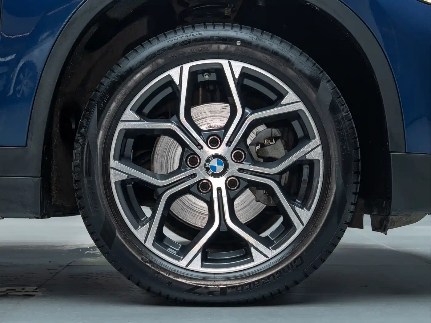 BMW X1 2022 sDrive20Li Fashion фото 24