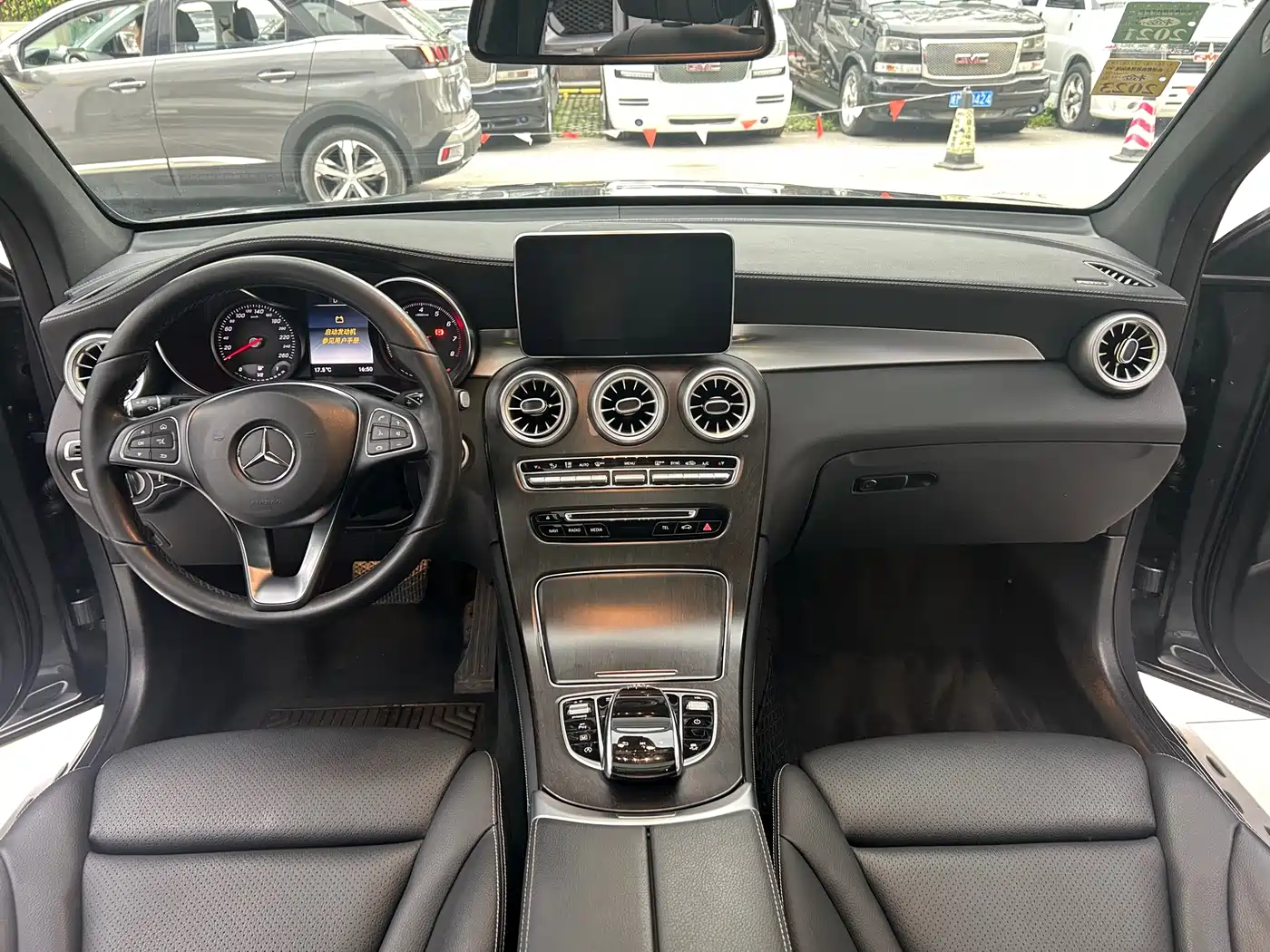 Mercedes-Benz GLC 2019 GLC 260 4MATIC Dynamic фото 5