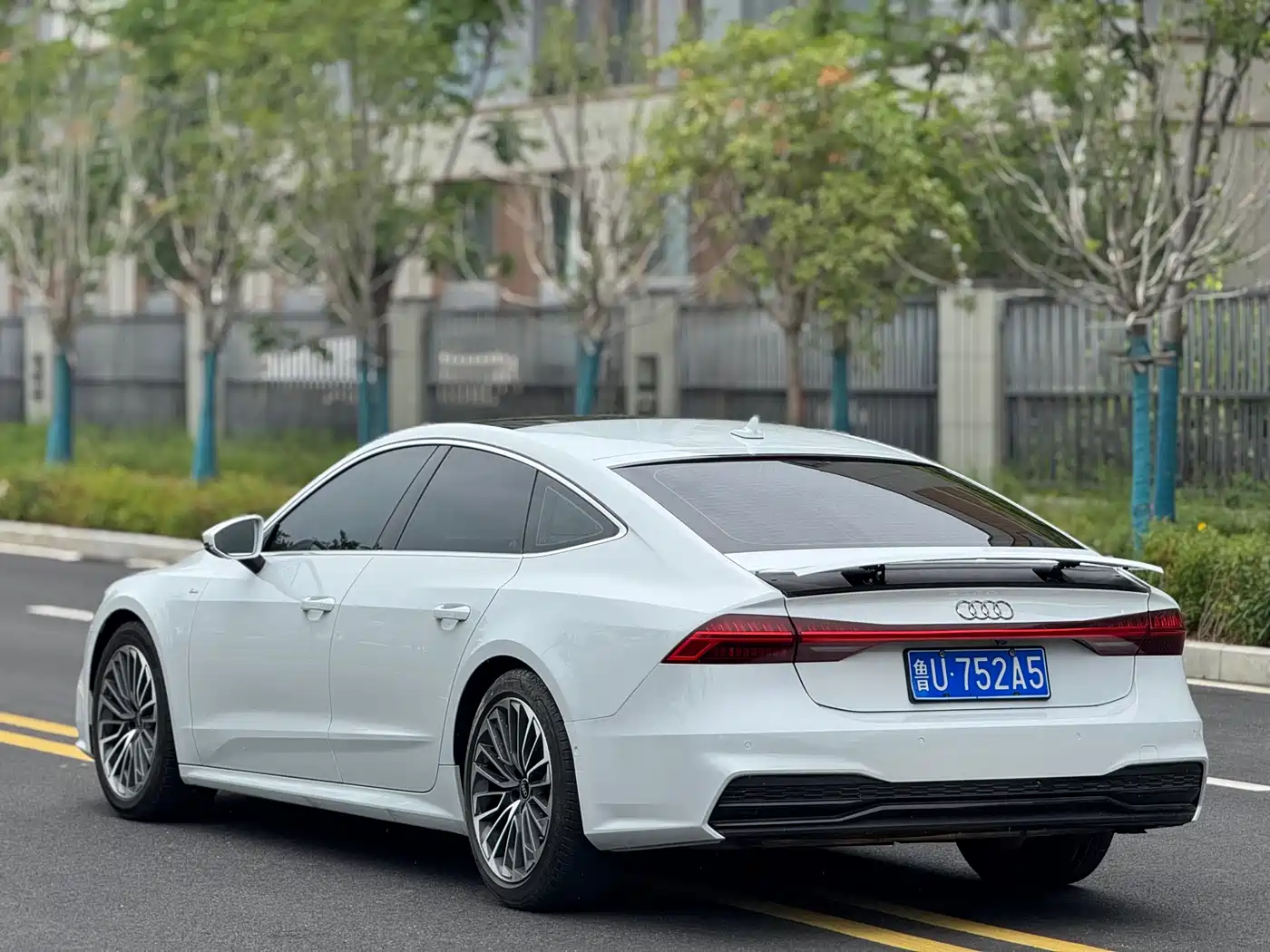 Photo 9 - Audi A7