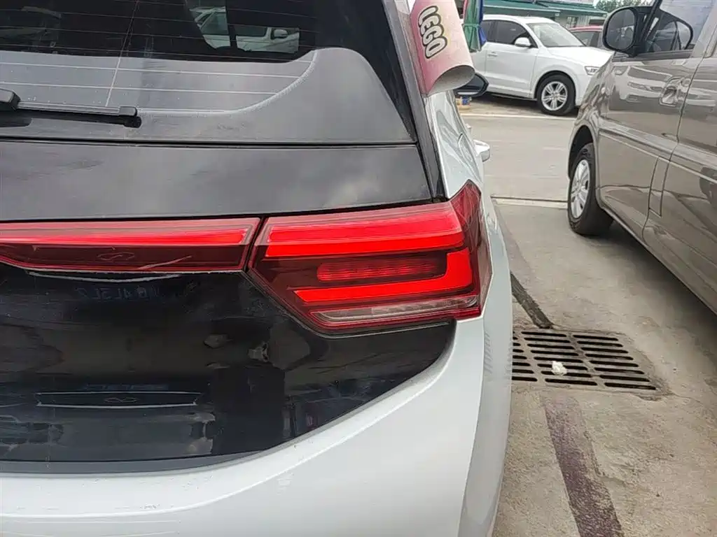 Volkswagen ID.3 2023 Upgraded Pure Intelligence Edition фото 8