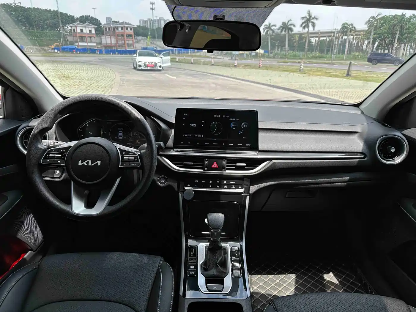 Kia K3 2021 Facelift 1.5L CVT Fashion Edition фото 15