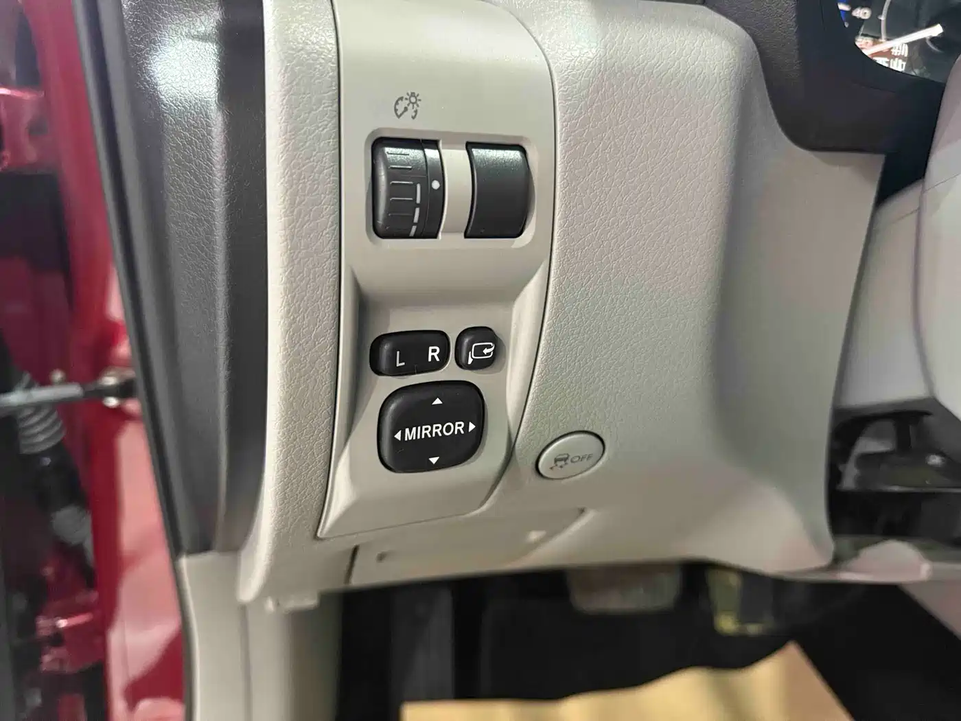 Subaru Forester 2011 2.5XS Automatic Luxury Edition фото 9