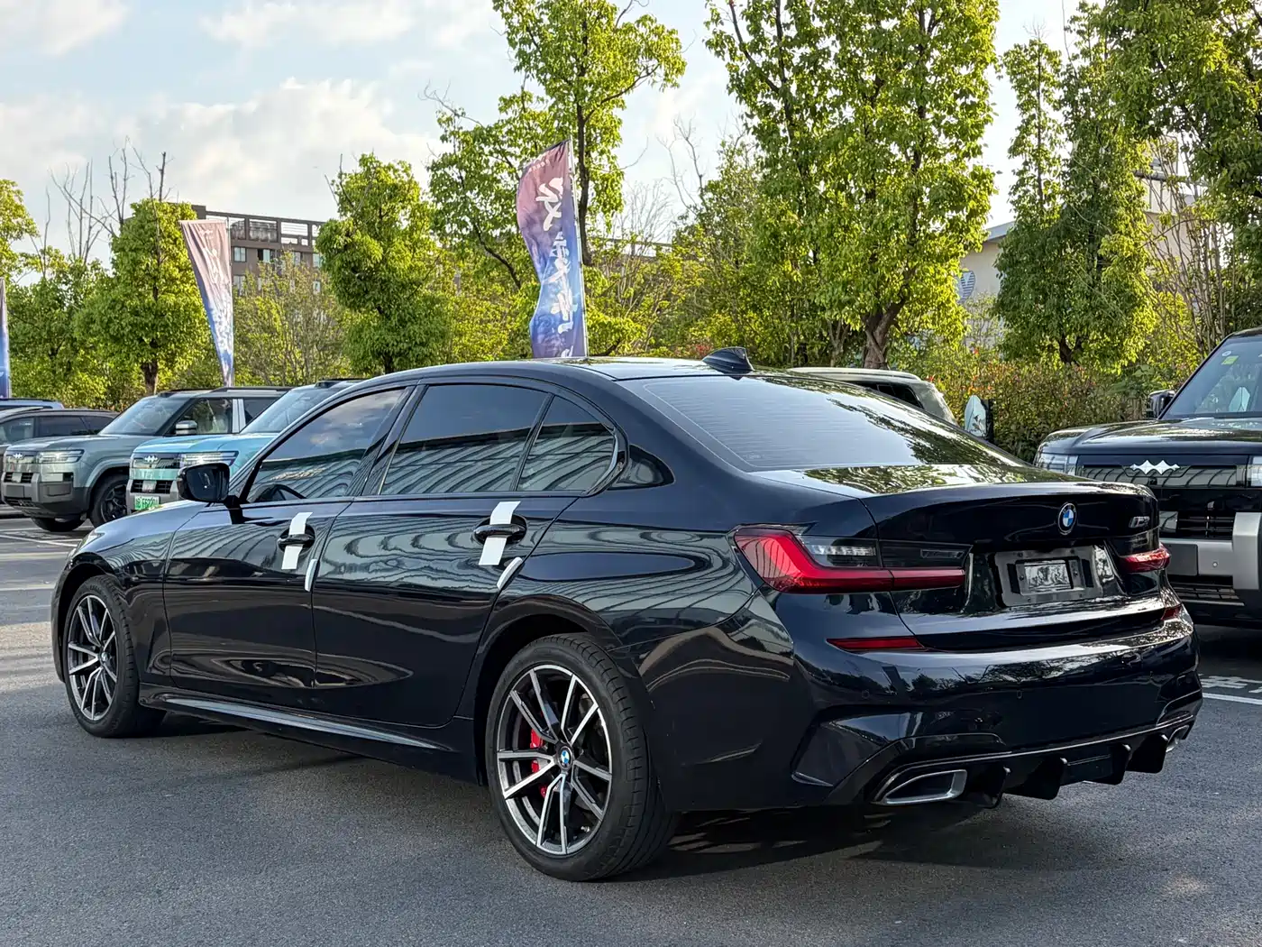BMW 3 Series 2022 320Li M Sport Package фото 16